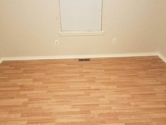 4th image of 559 N Cottonwood Cir