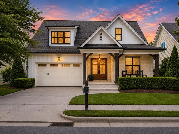 430 Old Piedmont Cir, Chapel Hill, NC 27516