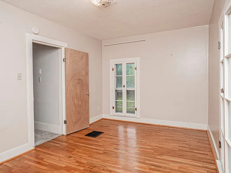 731 Osage St — Photo 30