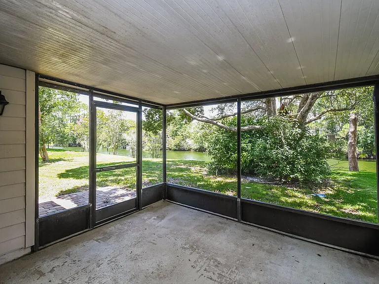 4176 Rollingwood Ct — Photo 9