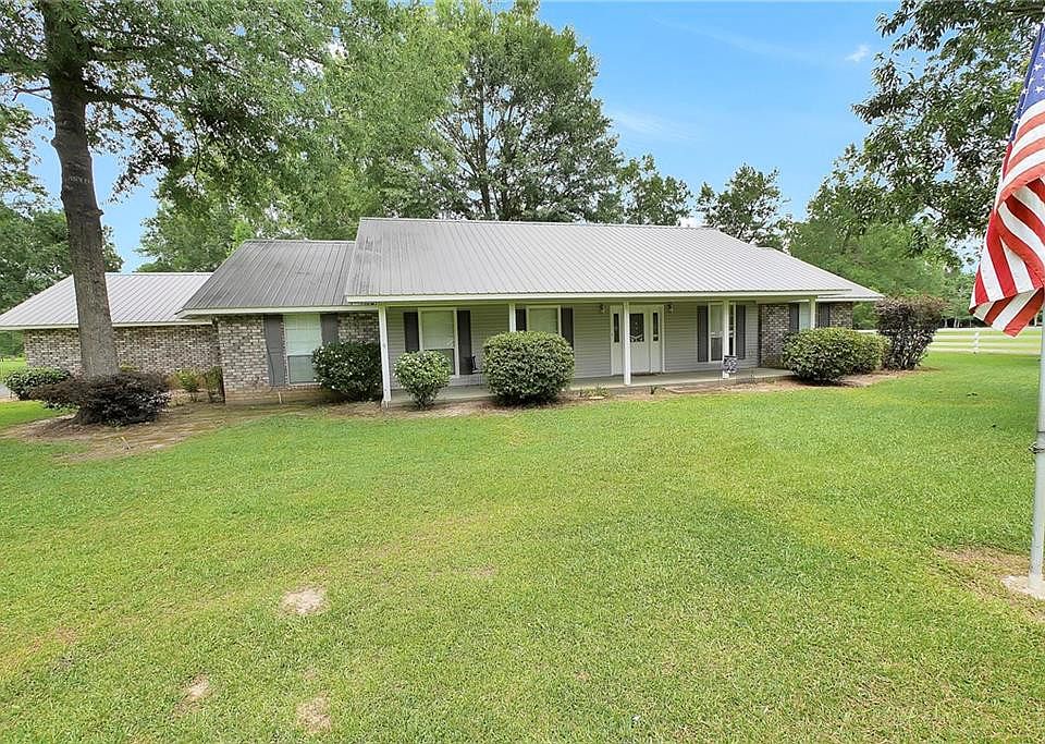 1st image of 46179 Jenkins Rd