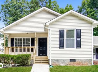 1432 Swan St, Greensboro, NC 27407