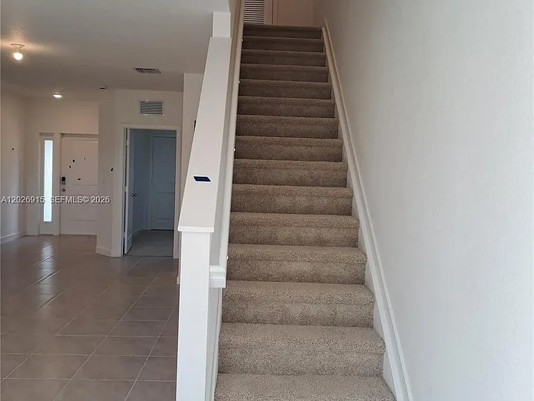 408 NE 1st Dr — Photo 13
