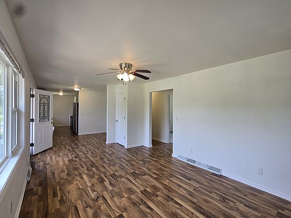 5th image of 695 Jacobas Rd
