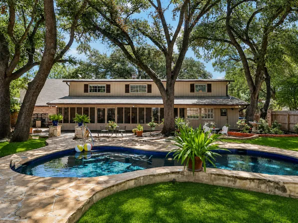 7503 Bridgewater Dr, San Antonio, TX 78209
