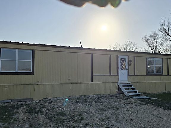2nd image of 18509 Blake Manor Rd