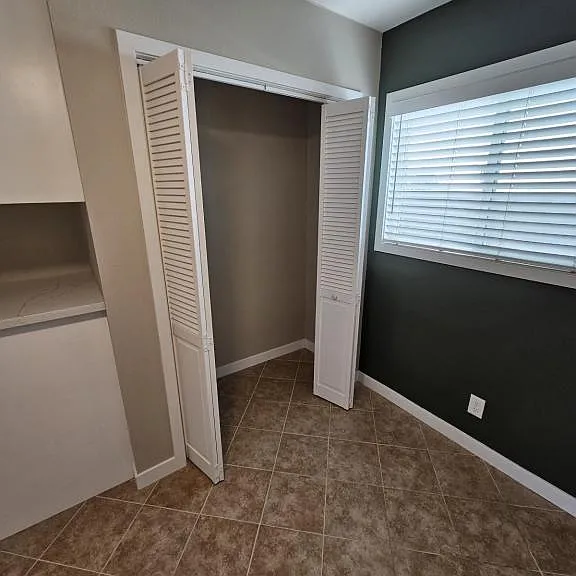 7041 Pickering Ave #9 — Photo 3