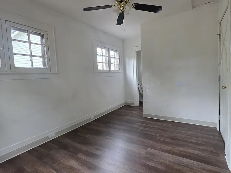 950 Capitol St NE — Photo 15