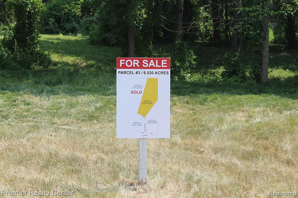 2848 Twin Oaks Dr, Milford, MI 48381 Zillow