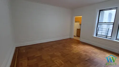 3175 Grand Concourse Photo 1 3175 Grand Concourse Photo 1