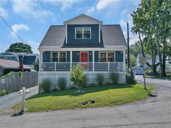 1 Coggeshall Ave, Bristol, RI 02809