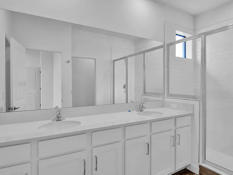 14075 SW Thorens Dr — Photo 36