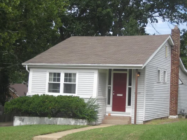 7563 Folk Ave, Saint Louis, MO 63143