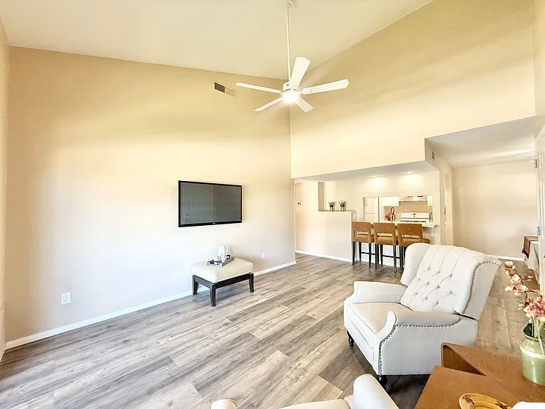45546 Aladdin St #C202 — Photo 3