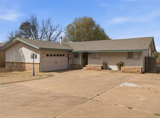 3413 Meadow Ln, Ponca City, OK 74604