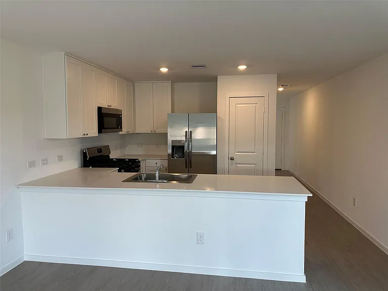 6209 Alder Crk — Photo 8