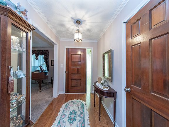 5th image of 2152 Plantation Ct
