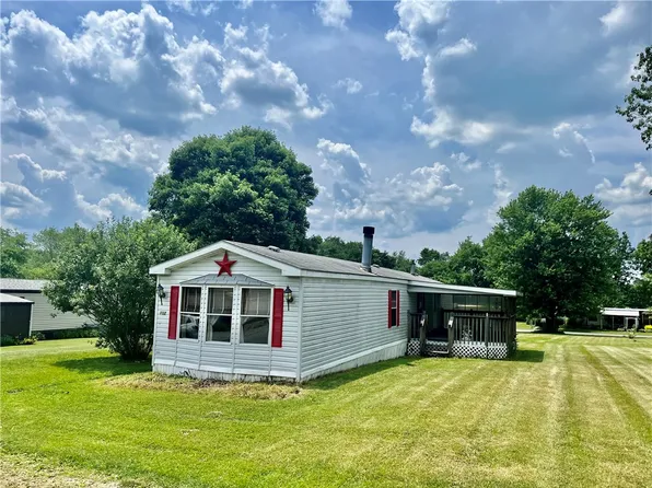 102 Woodview Dr, Valencia, PA 16059