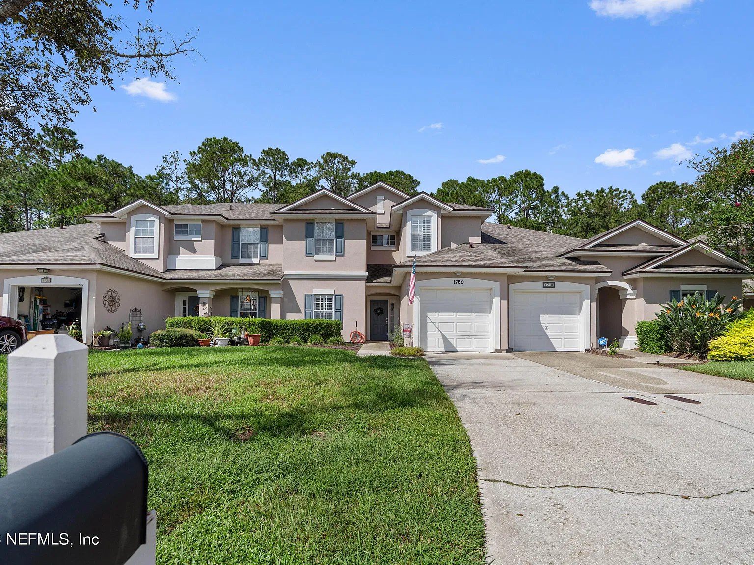 4 bed, 3.0 bath, 1894 sqft, $2,250 — Photo 2