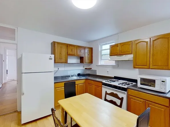 60 Calumet St #2, Roxbury Crossing, MA 02120