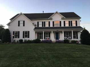 12359 Taylorstown Rd, Lovettsville, VA