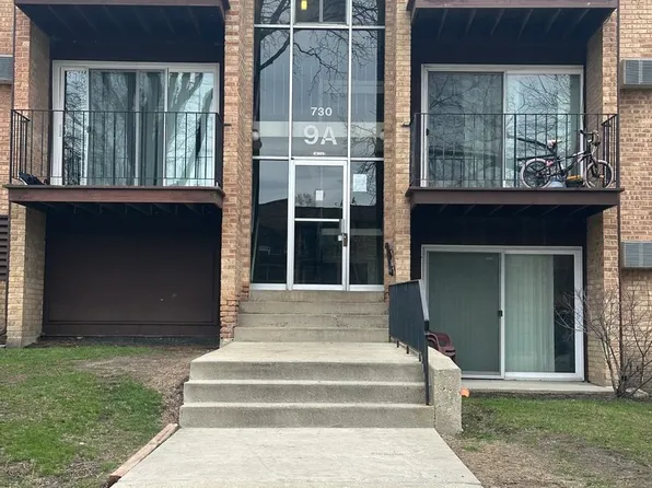 730 Hill Dr #9-205, Hoffman Estates, IL 60169
