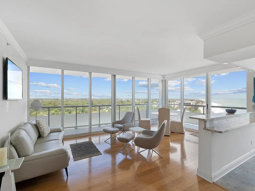 2 bed, 1112 sqft, $8,500 — Photo 4