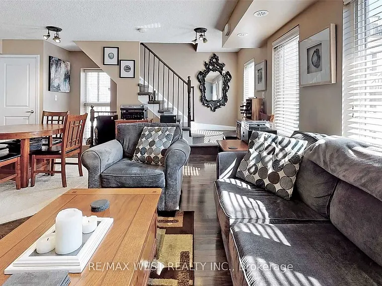 10 Foundry Ave #240 — Photo 8