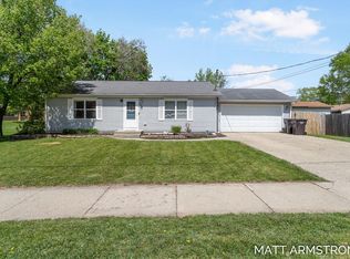 3341 30th St SW, Grandville, MI 49418