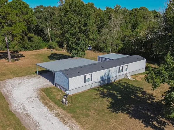 560 County Road 142, Liberty, TX 77575