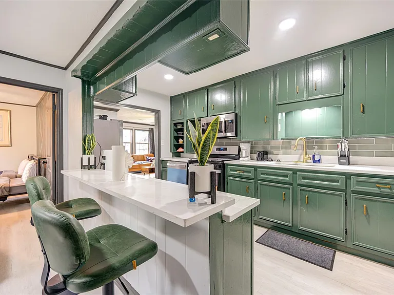 12434 Mylla St — Photo 4