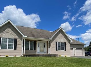 245 Pine Swamp Rd, Ringtown, PA 17967