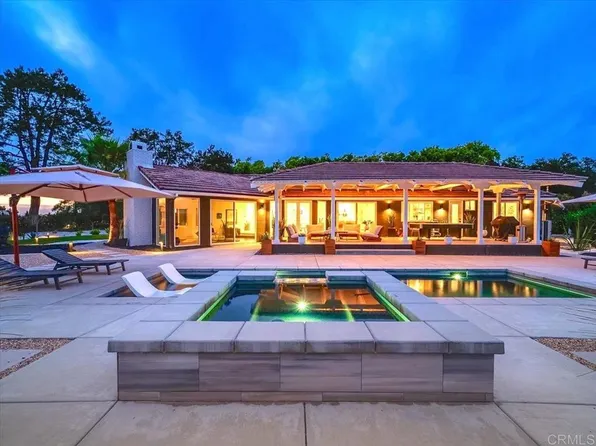 1901 Avowood Ct, Fallbrook, CA 92028