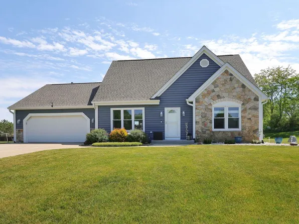11821 242ND AVENUE, Trevor, WI 53179