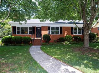 1101 Barkley Rd, Charlotte, NC 28209