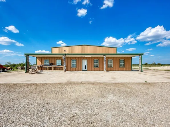 1155 County Road 304, Out of Area, TX 76561