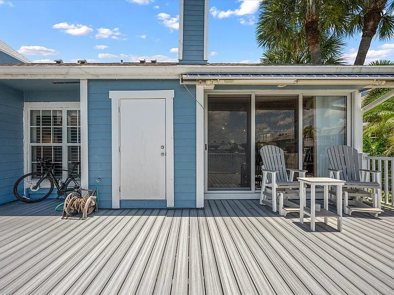 621 Ocean Dunes Cir — Photo 21