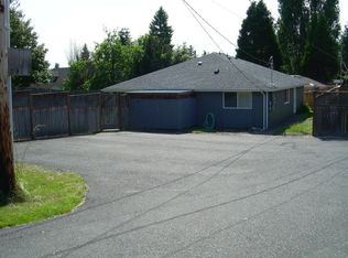 1208 24th St, Bellingham, WA 98225