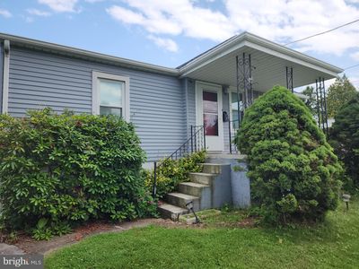 712 Monroe St, Steelton, PA, 17113