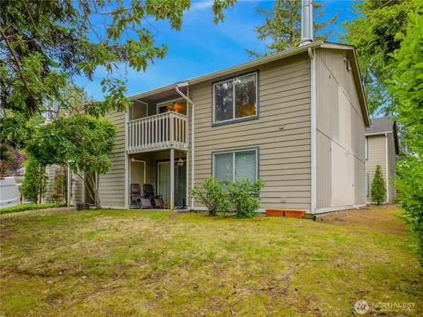 20030 66th Place W #3A, Lynnwood, WA 98036