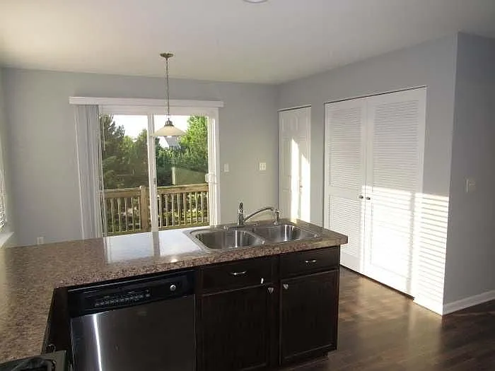 1708 Sandcastle Ln — Photo 11