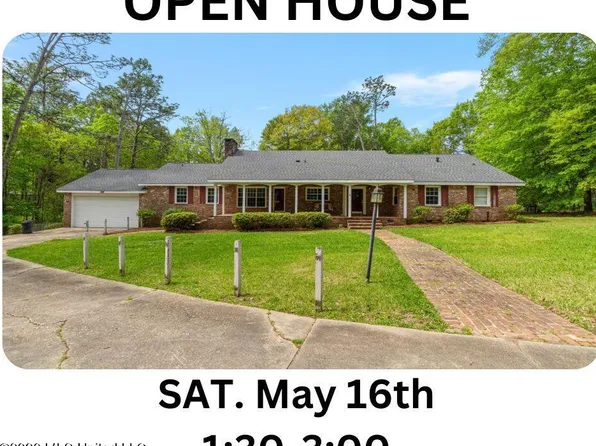 2 Village Ln, Hattiesburg, MS 39402
