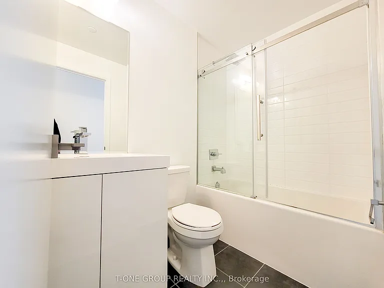 621 Sheppard Ave E #318 — Photo 8