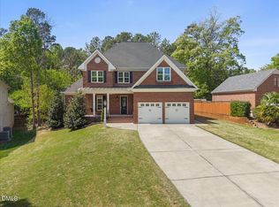 5801 Bramblewood Dr, Raleigh, NC 27612
