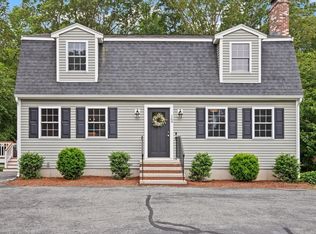 169 Dailey Dr, Franklin, MA 02038