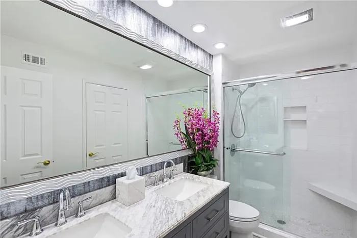 2 bed, 1.0 bath, 850 sqft, $4,500 — Photo 3
