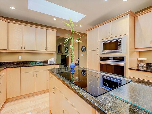 5th image of 3888 A Duke Rd W #E