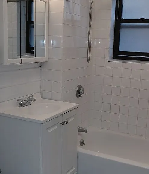 452 Park Dr #11E — Photo 31