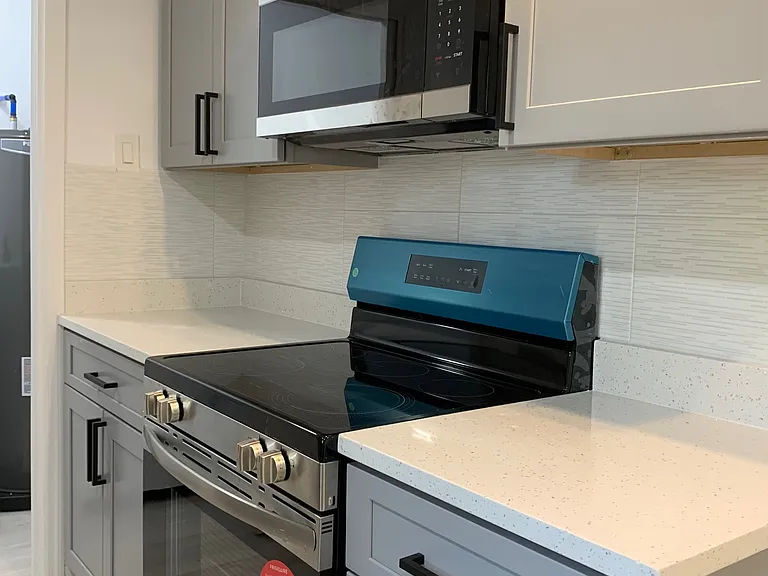 183 E Grand Bend Ave — Photo 18