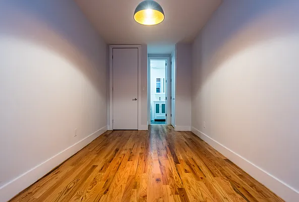 Rented by Nooklyn NYC LLC | media 50